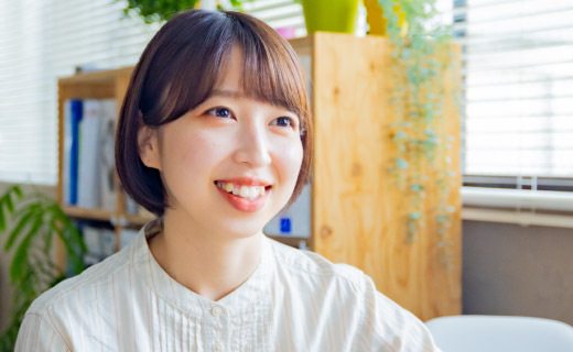 新井 杏里