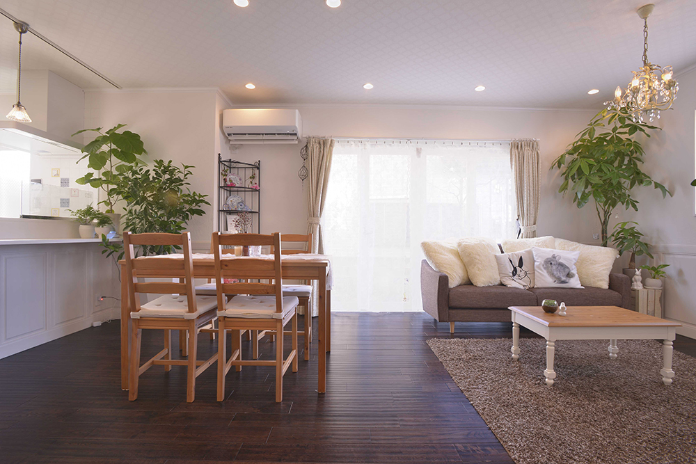 season feeling house