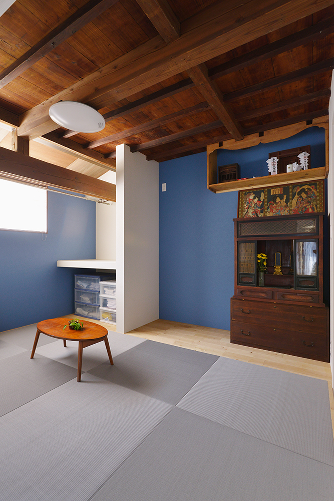 blue tile café – respect history –