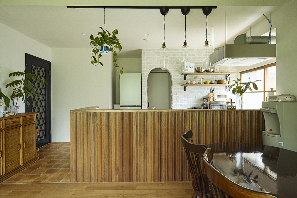 家族がのびのび暮らせる、やさしいカントリーヴィンテージの家|埼玉県さいたま市