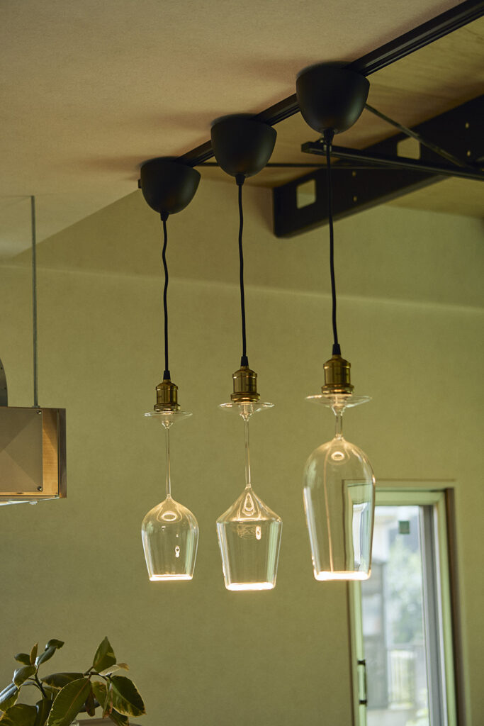 家族がのびのび暮らせる、やさしいカントリーヴィンテージの家|埼玉県さいたま市