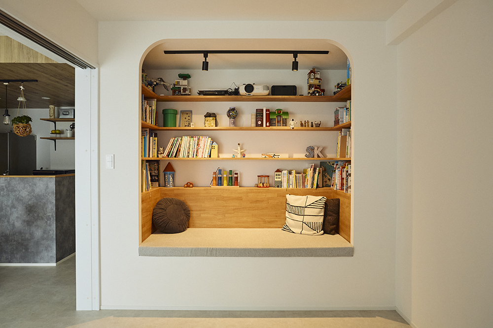 和室を取り払い開放的なLDKへ　ヌックやインナーテラスでくつろぐ、家族の笑顔があふれるリノベ｜埼玉県越谷市