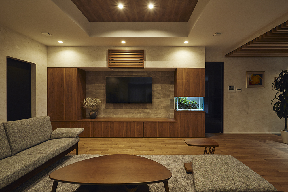 家族とペットが心地よく過ごす、“快適性×デザイン性”を追求した癒しの家｜埼玉県さいたま市