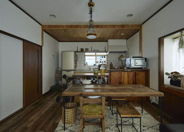 観葉植物と古材が馴染む自分らしく暮らせるリノベーション｜埼玉県北本市