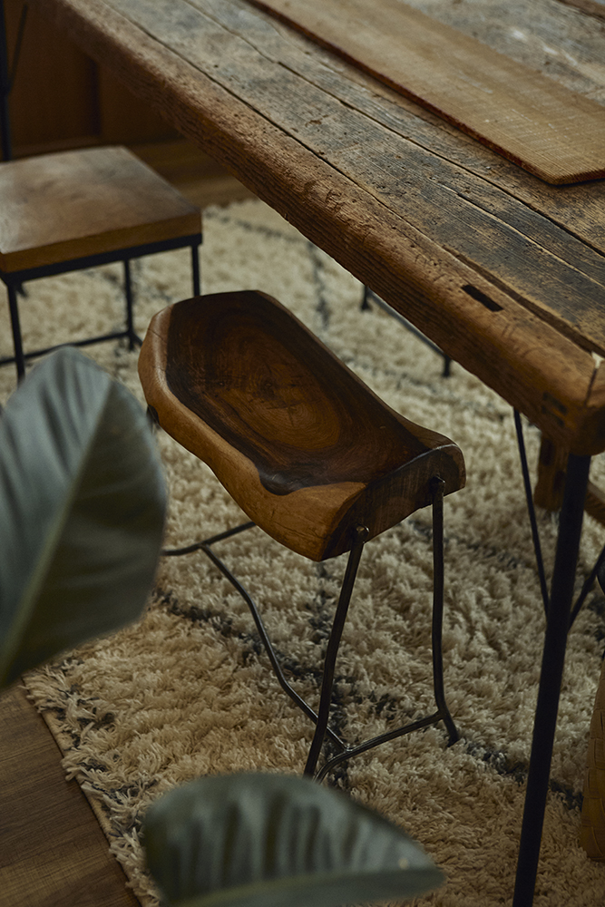 観葉植物と古材が馴染む自分らしく暮らせるリノベーション｜埼玉県北本市