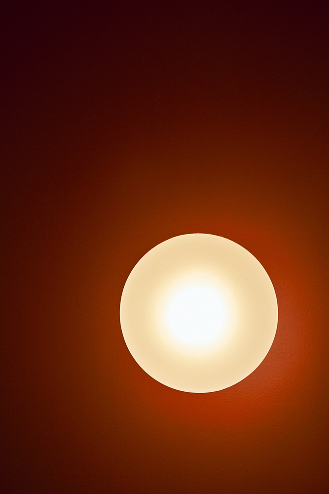 ベンジャミンムーアのオレンジが包むやさしい美容室リノベ｜群馬県高崎市