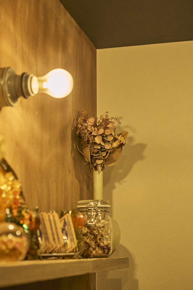 土間ガレージとアンティークに囲まれて。趣味を楽しむ大人のリノベーション｜埼玉県　