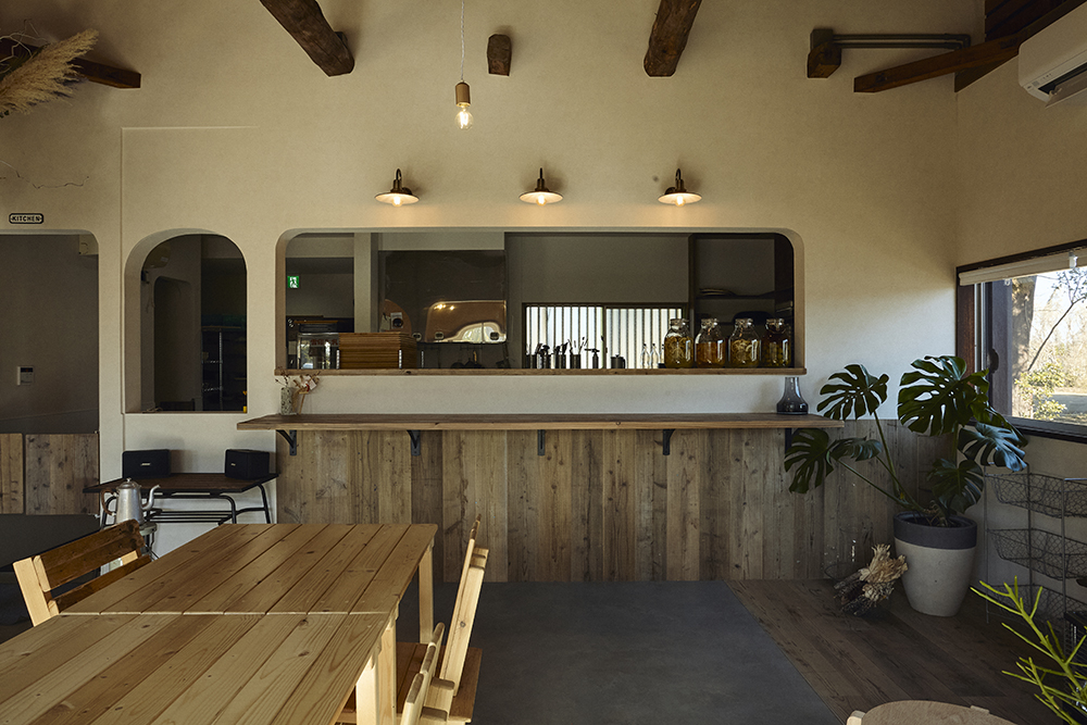 どこか懐かしいような、はたまた日常を忘れ、深呼吸できるような空間。