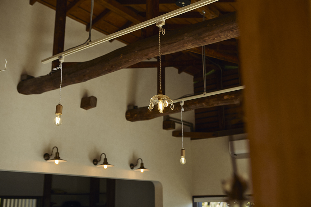 どこか懐かしいような、はたまた日常を忘れ、深呼吸できるような空間。