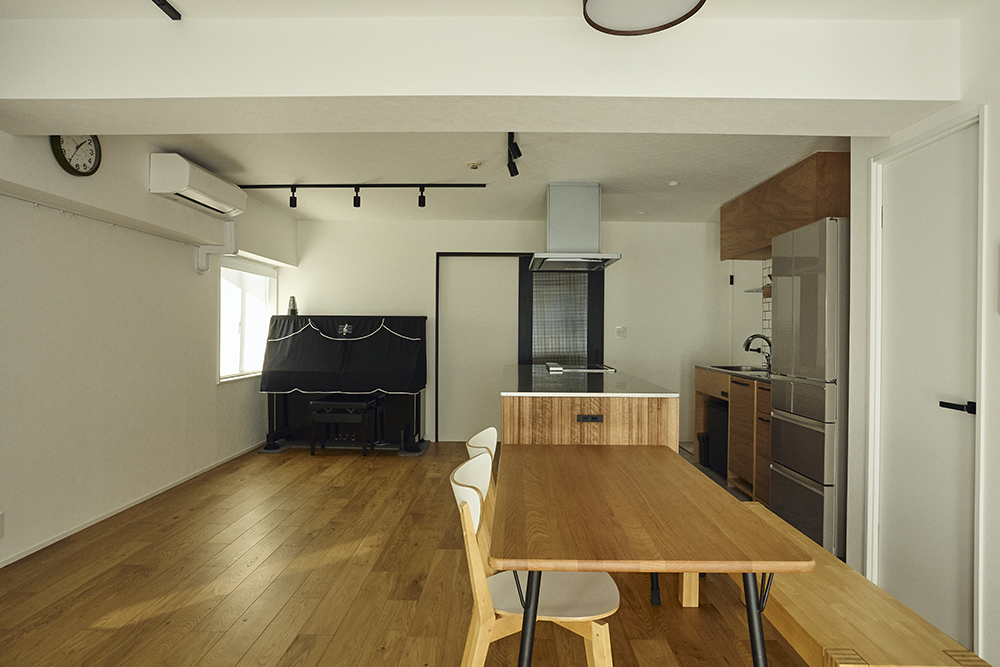 和室に入る陽が心地よくてぬくぬくできるのも気に入っています。