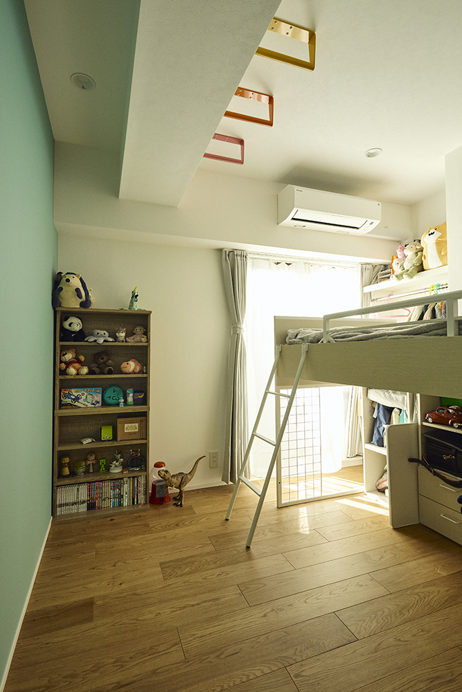 造作キッチンのあるLDKリノベーション｜家族がつながる家