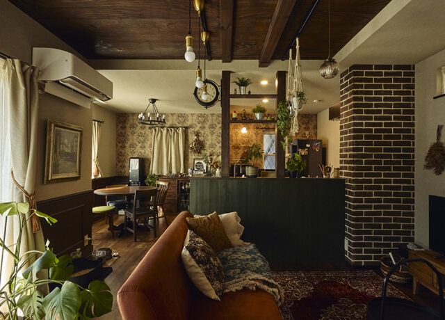 造作キッチンとヌック、書斎があるジブリのような世界観の住まい