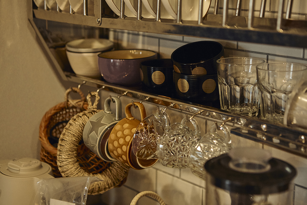 ステンレスと木の素材感が映える、愛犬と心地よく暮らすインダストリアルリノベ