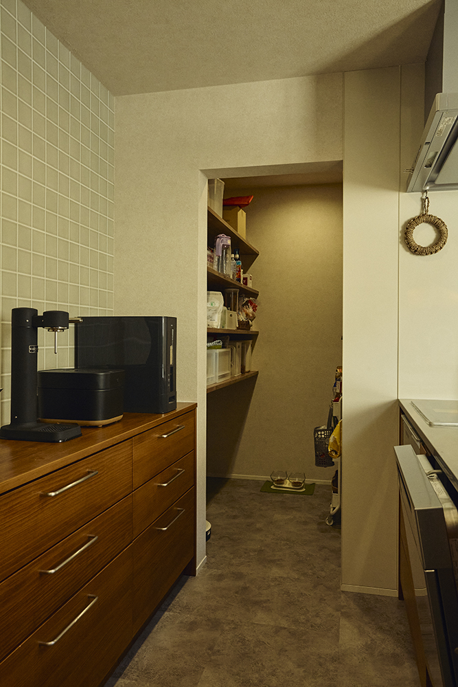 光と風がめぐる、回遊動線と吹き抜けのある暮らし｜埼玉県上尾市