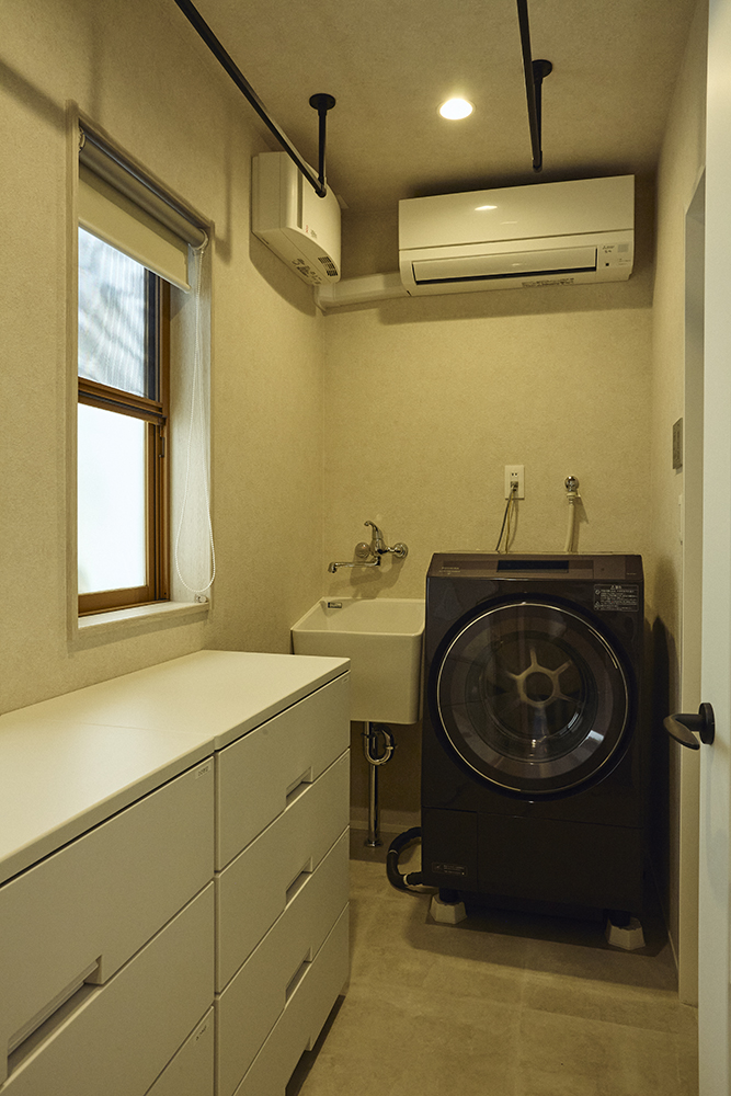 光と風がめぐる、回遊動線と吹き抜けのある暮らし｜埼玉県上尾市