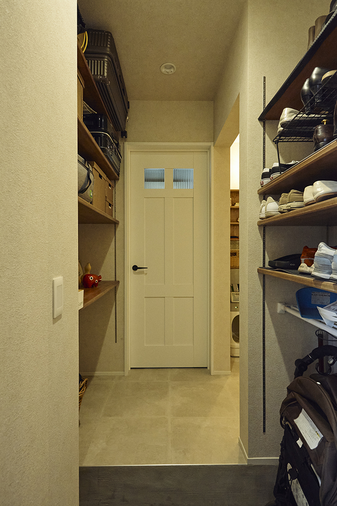 光と風がめぐる、回遊動線と吹き抜けのある暮らし｜埼玉県上尾市